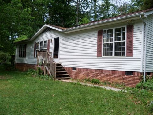 19 Apple Ln, Biltmore Lake NC  28715-9385 exterior