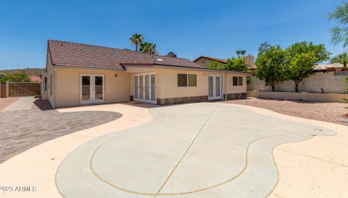 15816 15th Way, Phoenix AZ  85022-3249 exterior