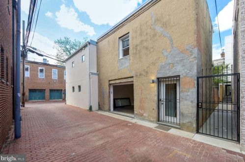 932 O St, Washington DC  20001-4265 exterior