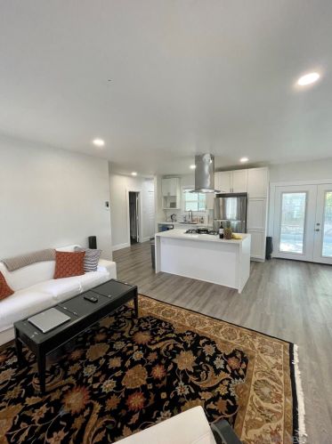 1947 Meade Ave, San Diego CA  92116-4016 exterior