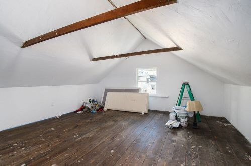 1608 Bank St, Kalamazoo MI 49001-2909 exterior