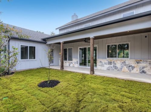 116 Carefree Cir, Austin TX exterior