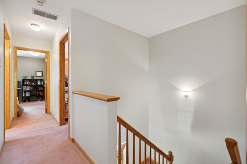 2802 Shields Ave, Chicago IL 60609-4530 exterior