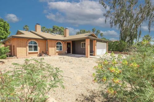 18219 2nd Ave, Phoenix, AZ 85023-6426