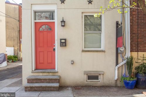 230 Ellsworth St, Philadelphia PA 19146-3012 exterior