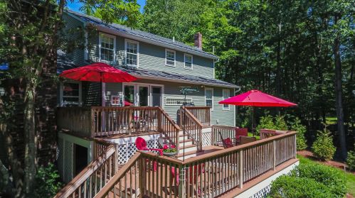 14 Laurel St, Concord NH 03301-3646 exterior