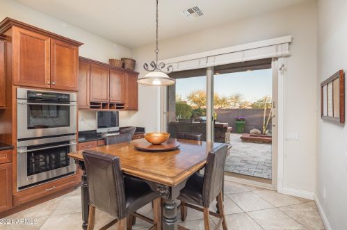 3753 Ember Glow Way, Phoenix AZ 85050-4928 exterior