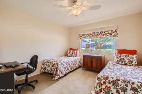 7811 11 Ave, Phoenix AZ 85021-4419 exterior