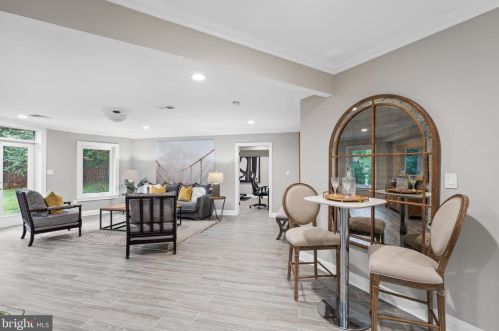 1645 Kirby Rd, Mc Lean VA  22101-3240 exterior