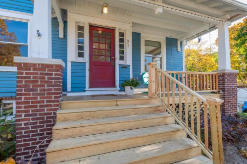 1604 60th St, Milwaukee WI  53214-5131 exterior