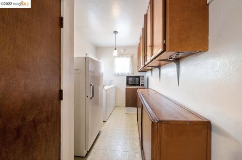 1548 Blake St, Berkeley CA 94703-1904 exterior