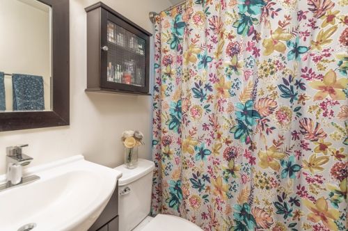 5160 Curry Rd, Pittsburgh PA 15236-2541 exterior