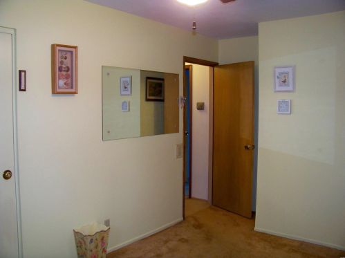 4608 Gatesbury Dr, Saint Louis MO 63128-1948 exterior