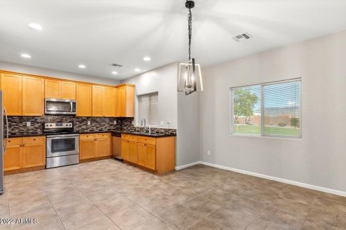 7312 18th Ln, Phoenix AZ  85041 exterior