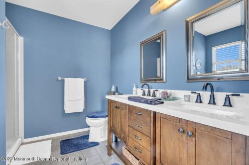 15 Emily Dr, Old Bridge NJ 08857-3809 exterior