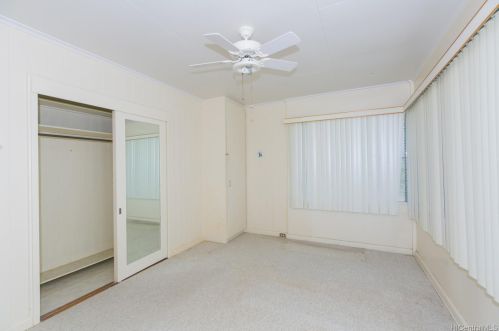 316 Elelupe Rd, Honolulu HI 96821-2211 exterior