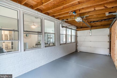 8705 Old Mount Vernon Rd, Alexandria VA  22309-2013 exterior