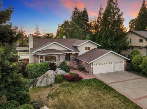 7217 Pne Grv Way, Folsom CA 95630-1952 exterior