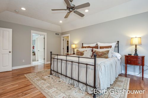 4424 Whitewood Farms Dr, Grand Rapids MI 49525-3487 exterior