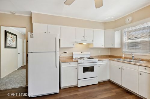 2804 9 Ave, Broadview IL 60155-4825 exterior