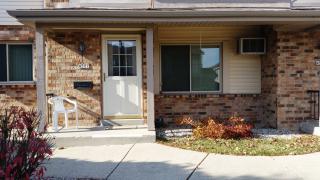 4587 Greenridge Cir, Milwaukee WI  53220-3380 exterior