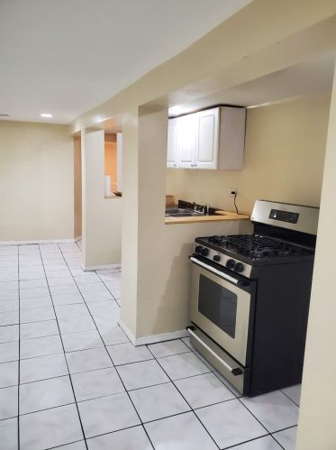 4850 Thomas St, Chicago IL  60651-3248 exterior