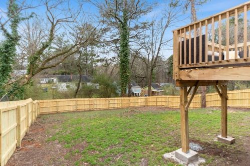 2074 Arlington Cir, Atlanta GA 30318-6380 exterior