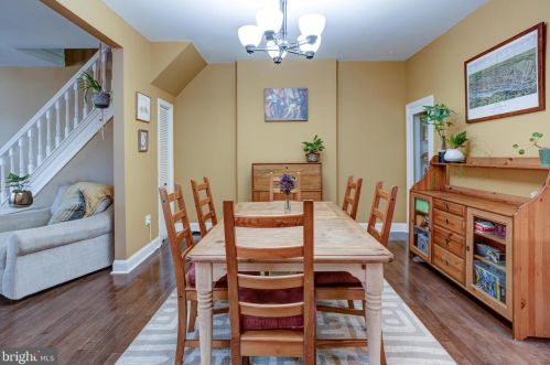 565 Martin St, Philadelphia PA  19128-1620 exterior