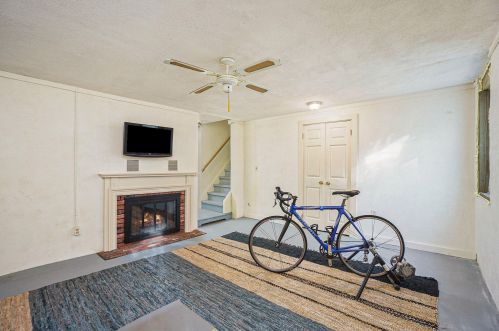 4162 Bronson Blvd, Kalamazoo MI 49008-3159 exterior