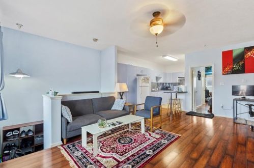 2013 E, Pittsburgh PA 15209-1809 exterior