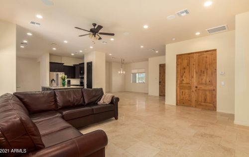 38421 19 Ave, Phoenix AZ 85009 exterior