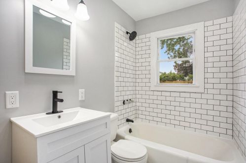 736 Cricklewood St, Wyoming MI exterior