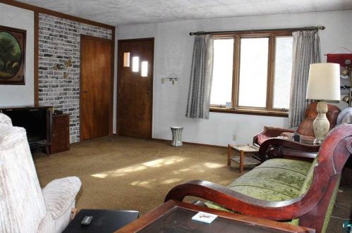 1113 Harvey St, Ely MN 55731-1147 exterior