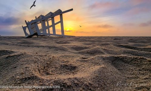 114 Westmont Ave, Lavallette NJ 08735-2042 exterior