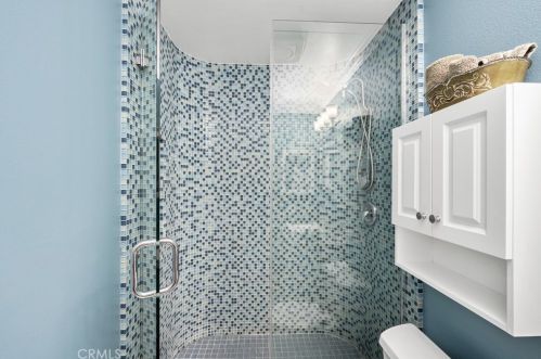 14402 Raintree Rd, Tustin CA  92780-6930 exterior