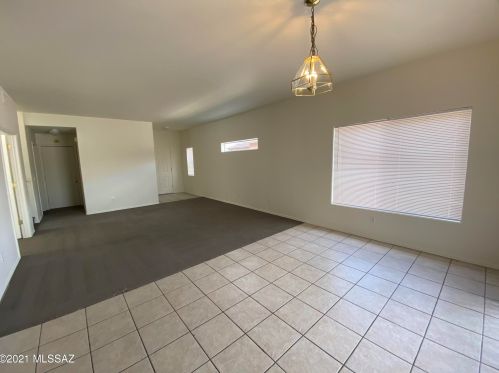 1986 Bellagio Dr, Tucson AZ  85746-6634 exterior