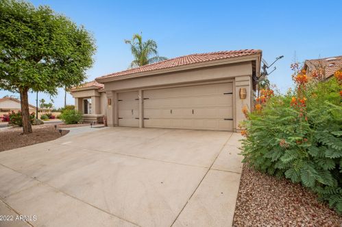25845 Flame Tree Dr, Chandler AZ  85248-8224 exterior
