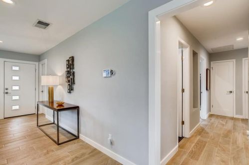 2403 Aldford Dr, Austin TX 78745-4822 exterior