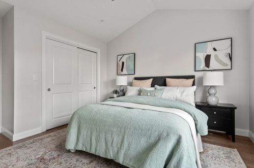 50 Desmoines Rd, Quincy MA  02169-8766 exterior