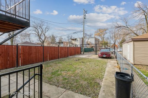 442 Monticello Ave, Chicago IL 60651-2228 exterior