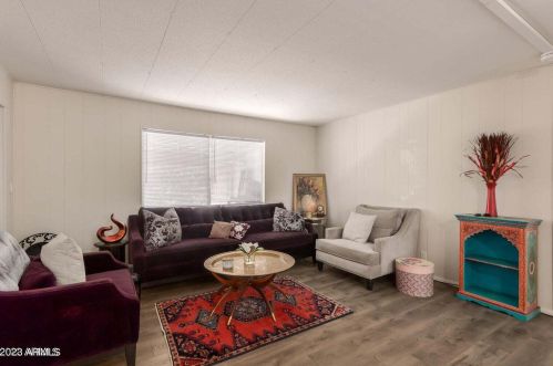 7218 41st St, Phoenix AZ  85042-6302 exterior