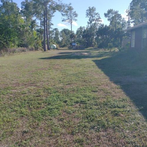 2770 10 Ave, Naples FL 34120-4981 exterior