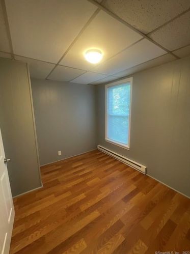 181 Derby Ave, Derby CT 06418-2012 exterior