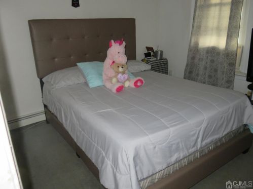 194 High St, Perth Amboy NJ 08861-3504 exterior