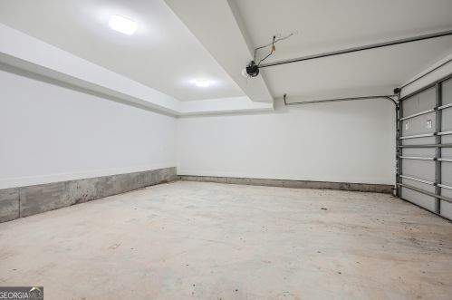 1055 Church St, Smyrna GA exterior