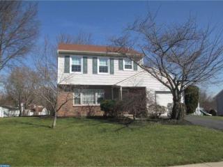 10 Dorothea Ter, Trenton, NJ 08648-2820