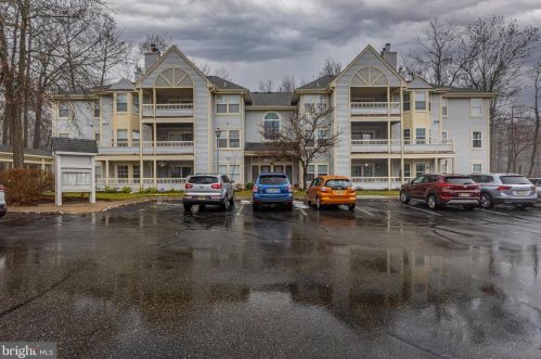 111 Biscayne Ct, Princeton NJ 08540-7803 exterior