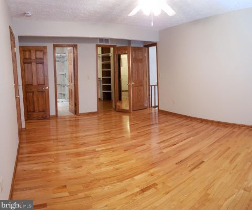 2817 Fennel Rd, Edgewater MD 21037-1143 exterior