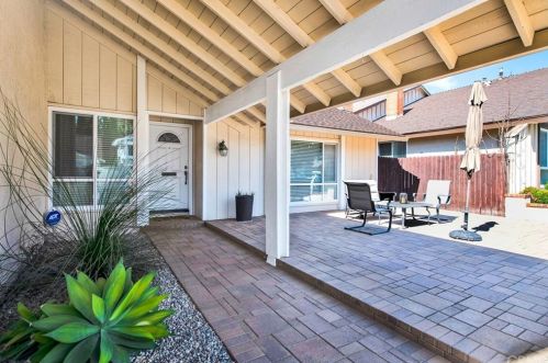 14661 Cheshire Pl, Tustin, CA 92780-6617