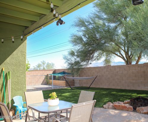 8517 Camino Bengala, Tucson AZ  85747-5165 exterior